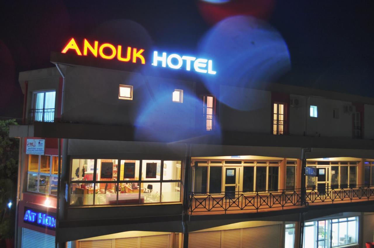 אנטננריבו Anouk Hotel מראה חיצוני תמונה