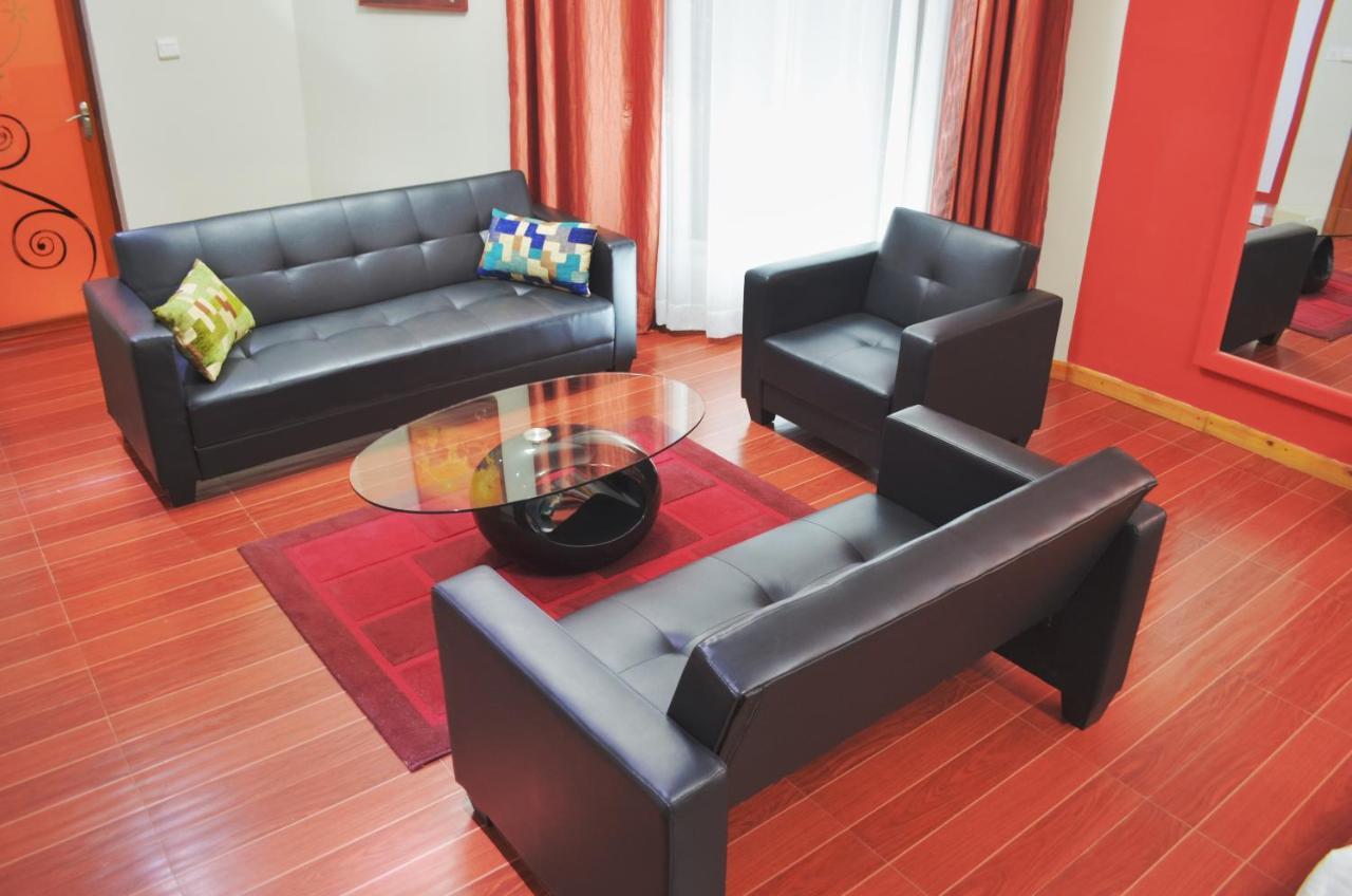 אנטננריבו Anouk Hotel מראה חיצוני תמונה